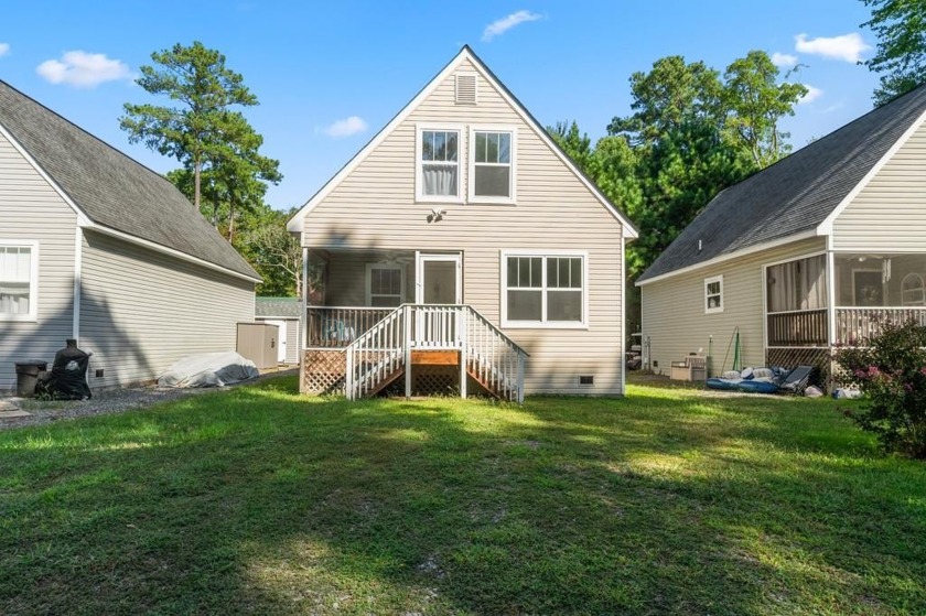 The cutest cottage on The Chesapeake Bay! This adorable - Beach Home for sale in Reedville, Virginia on Beachhouse.com