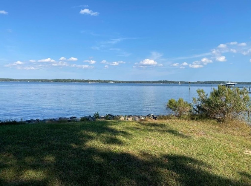 1020 Queenstown Road - Beach Lot for sale in Lancaster, Virginia on Beachhouse.com