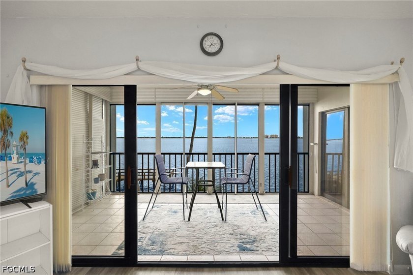 Welcome to Sunset Vista, a highly sought-after waterfront - Beach Condo for sale in Fort Myers, Florida on Beachhouse.com