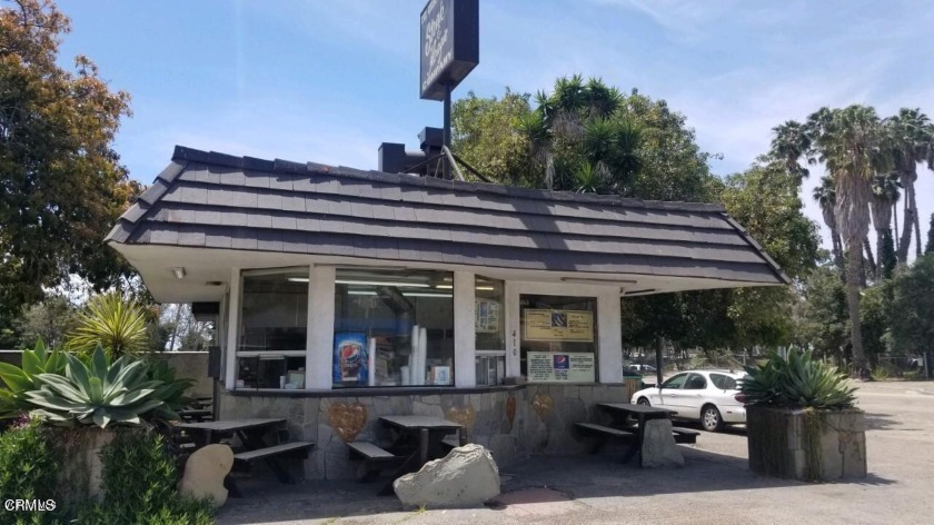Amazing Downtown Ventura Fast Food location! Steps to the beach - Beach Commercial for sale in Ventura, California on Beachhouse.com