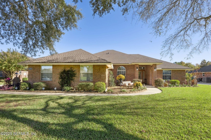 Welcome to a comfortable 3-bedroom, 2-bath home offering 2,117 - Beach Home for sale in Jacksonville, Florida on Beachhouse.com