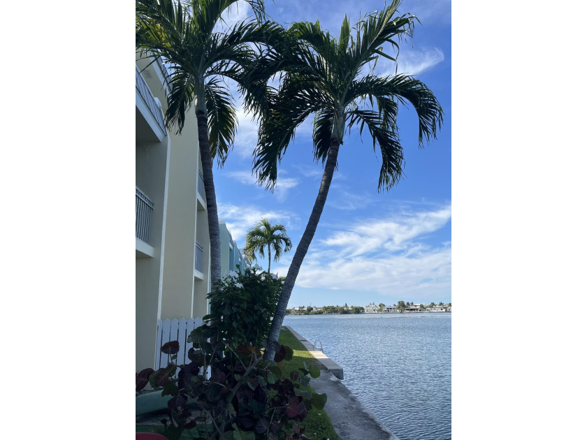 This Waterfront low maintanence condo has everything you'd want - Beach Condo for sale in Big Coppitt, Florida on Beachhouse.com