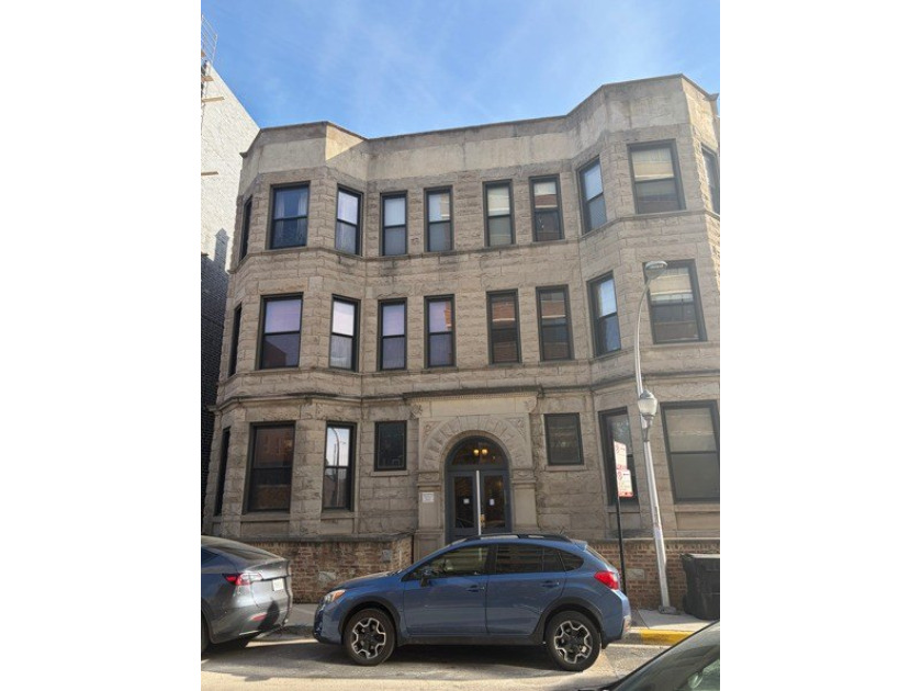 Prime Lakeview/Lincoln Park location, near Trader Joe's, just a - Beach Lot for sale in Chicago, Illinois on Beachhouse.com