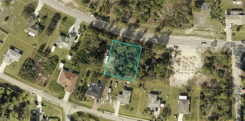 *** This is DOUBLE LOT OPPORTUNITY - $45,000 per side, or $80 - Beach Lot for sale in Lehigh Acres, Florida on Beachhouse.com
