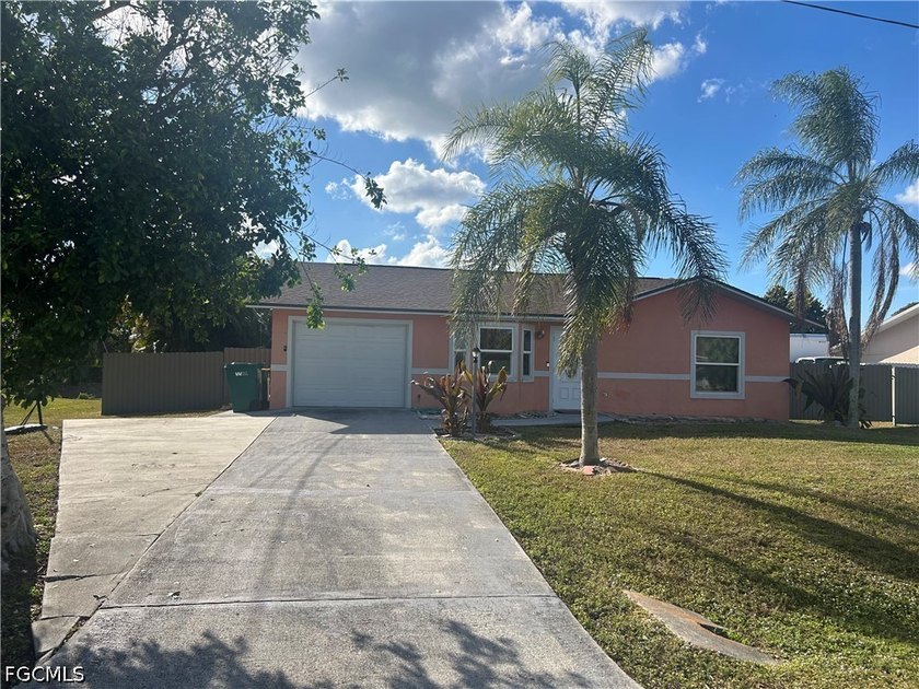 Canal-Front Ranch with No HOA in Golden Gate City - Room for - Beach Home for sale in Naples, Florida on Beachhouse.com