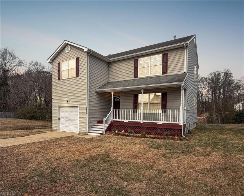 This spacious 4-bedroom, 2.5-bath home features newer kitchen - Beach Home for sale in Suffolk, Virginia on Beachhouse.com