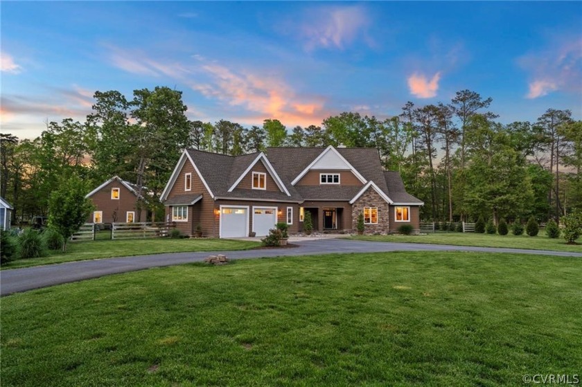 Welcome to your dream waterfront retreat on the stunning shores - Beach Home for sale in Mathews, Virginia on Beachhouse.com