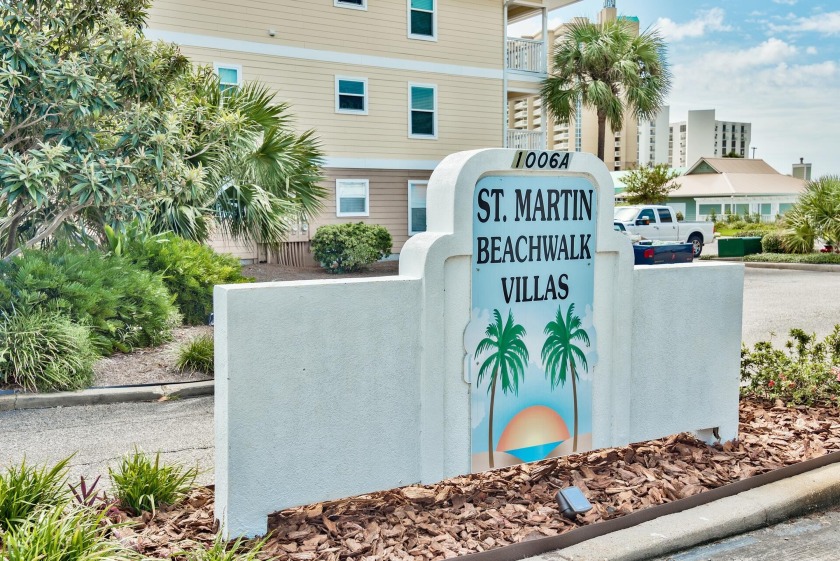VACATION & RENTAL READY -- perfect short-term rental investment - Beach Condo for sale in Destin, Florida on Beachhouse.com