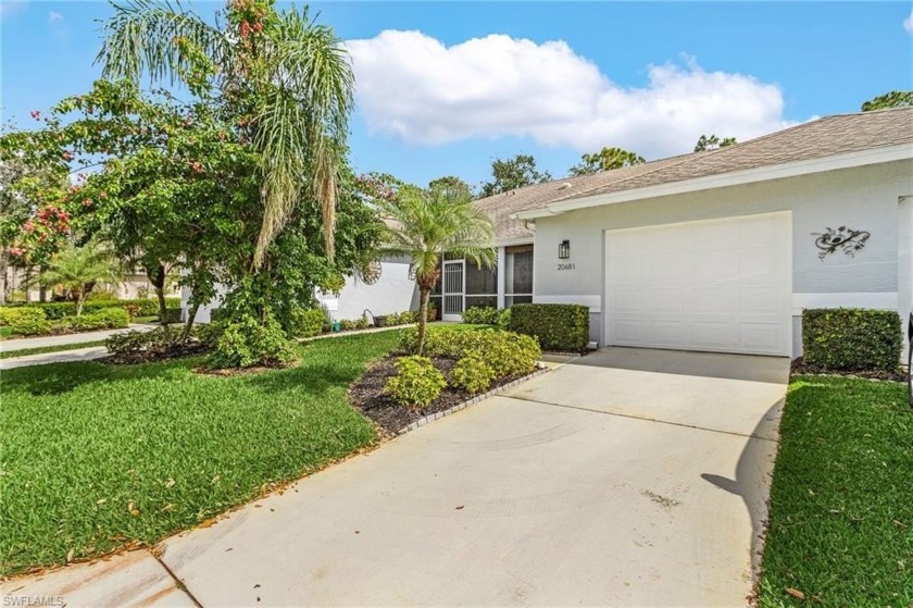 This is a charming property in a great location in Estero! - Beach Home for sale in Estero, Florida on Beachhouse.com
