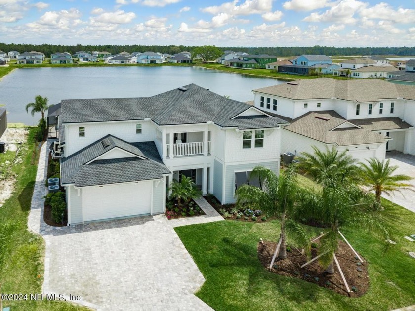 This is a STUNNING TOLL BROTHERS ''NEW'' POOL HOME, 3 car Tandem - Beach Home for sale in Saint Johns, Florida on Beachhouse.com