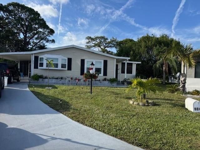 This awesome totally renovated home boosts a brand new expanded - Beach Home for sale in Boynton Beach, Florida on Beachhouse.com