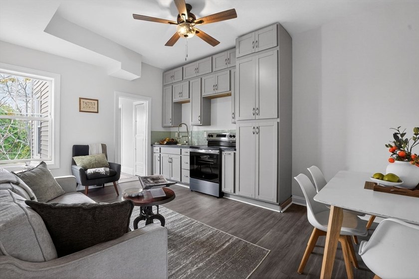 Opportunity abounds for this cozy, Sexy 2 Bed unit in the heart - Beach Condo for sale in Boston, Massachusetts on Beachhouse.com