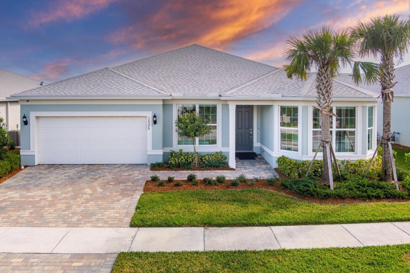 Motivated!! Step into modern living with this 2023 single-family - Beach Home for sale in Port Saint Lucie, Florida on Beachhouse.com