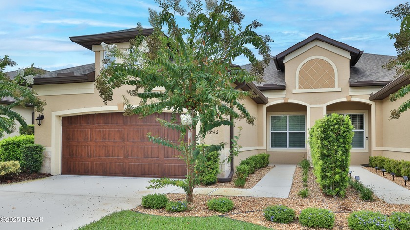 Welcome to this beautiful 3-bedroom, 2-bath villa home, built in - Beach Home for sale in Ormond Beach, Florida on Beachhouse.com