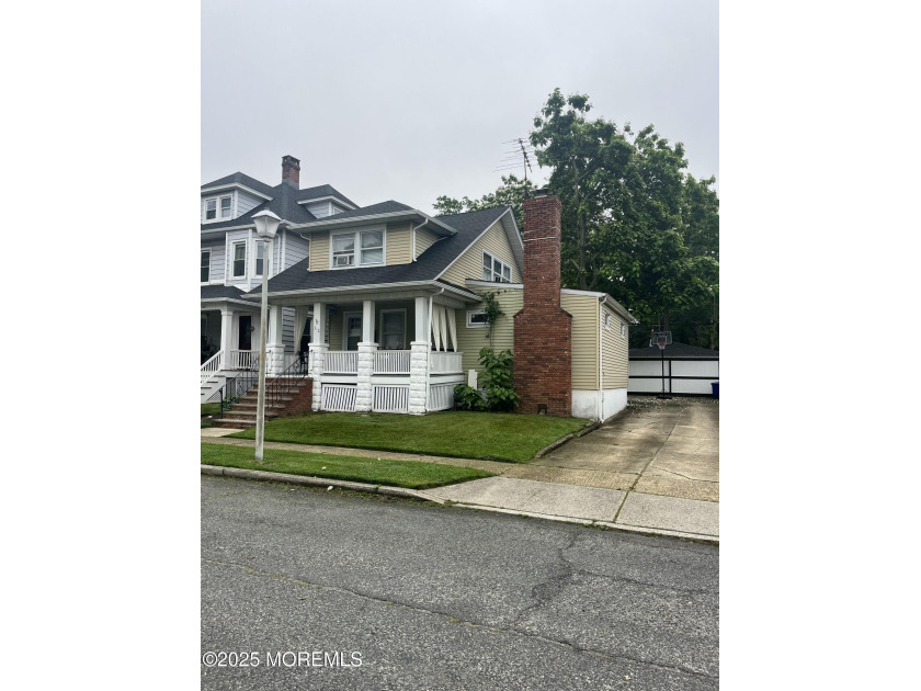 Don't miss this rare opportunity to own your dream home in - Beach Home for sale in Allenhurst, New Jersey on Beachhouse.com