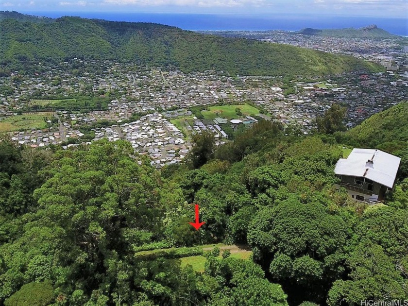 Enjoy fresh cool mountain breezes, Hawaiian songbirds, and ocean - Beach Lot for sale in Honolulu, Hawaii on Beachhouse.com