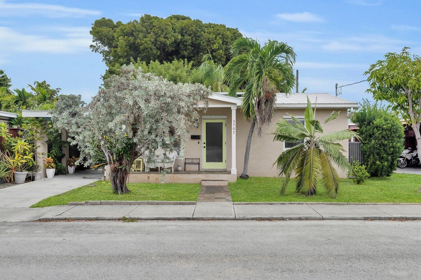 Opportunities like this don't come around often. Discover the - Beach Home for sale in Key West, Florida on Beachhouse.com