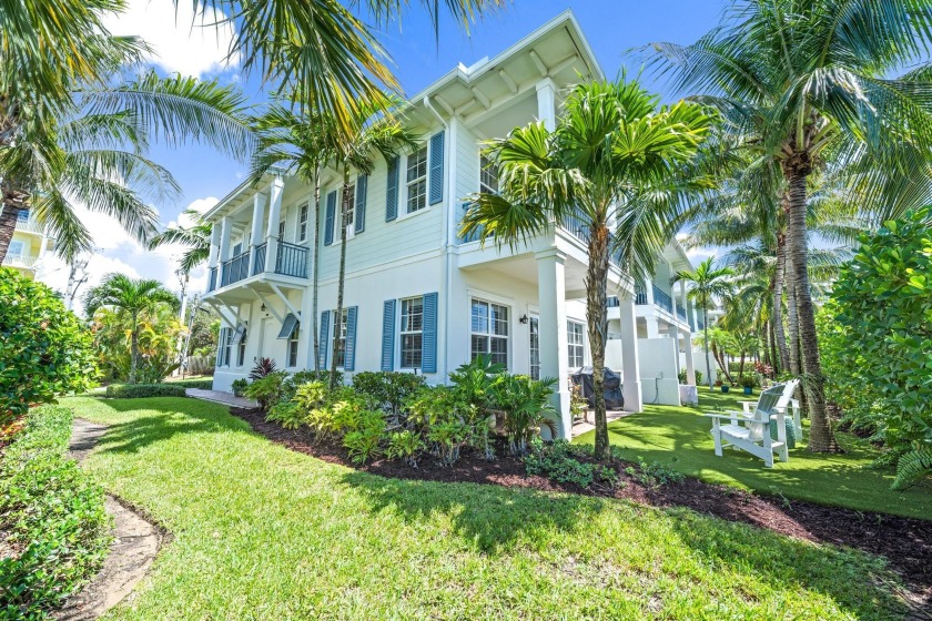 The RARE Corner Unit Townhome you've been waiting for has - Beach Townhome/Townhouse for sale in Juno Beach, Florida on Beachhouse.com