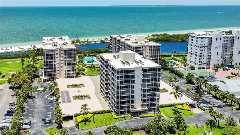 So many possibilities, get a place the way you want. Price - Beach Condo for sale in Fort Myers Beach, Florida on Beachhouse.com