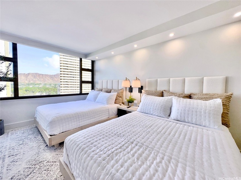 -legal 1BR/1BA at Waikiki Banyan! Fully renovated - Beach Condo for sale in Honolulu, Hawaii on Beachhouse.com