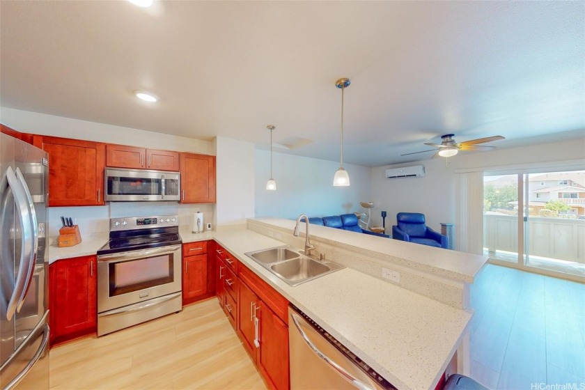 OPEN HOUSE on SUNDAY 11/17 from 10AM - 1PM. Seller Offering 10 - Beach Condo for sale in Kapolei, Hawaii on Beachhouse.com