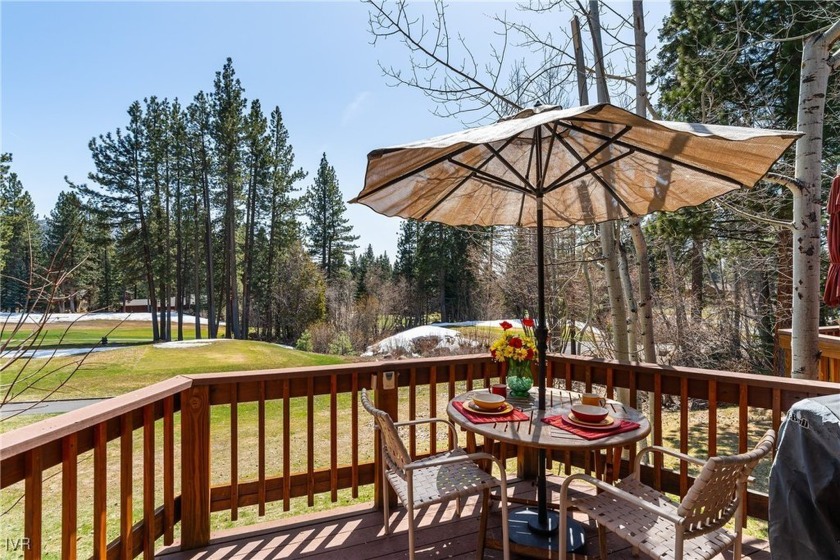 Attention Golfers! This exceptional 3-bedroom, 2.5-bath condo is - Beach Condo for sale in Incline Village, Nevada on Beachhouse.com
