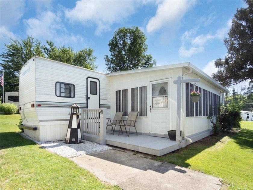 Welcome to your new Summer retreat! No need to pack, just stock - Beach Home for sale in Sodus, New York on Beachhouse.com