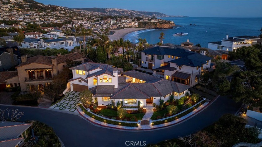 A rare Emerald Bay opportunity - Ocean Side of Pacific Coast - Beach Home for sale in Laguna Beach, California on Beachhouse.com