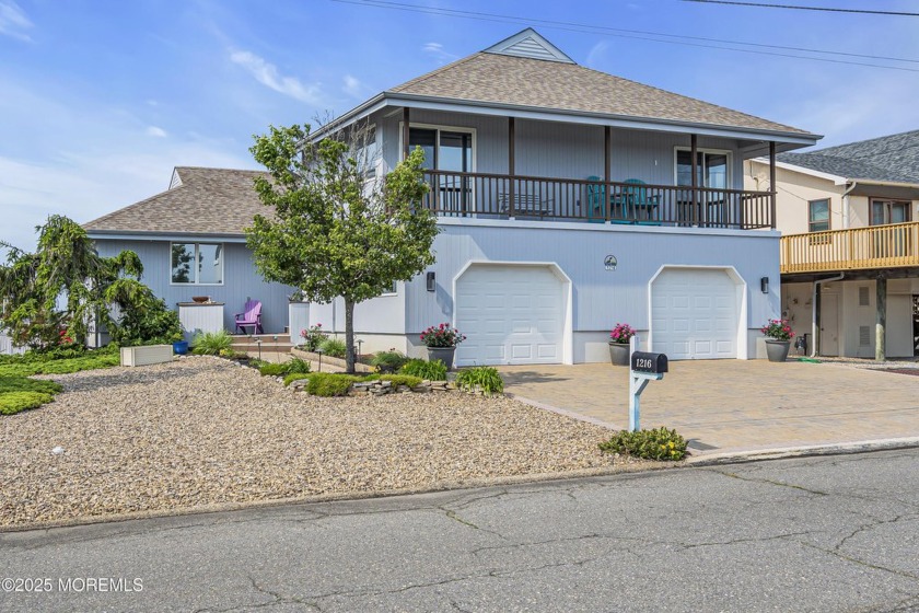 Looking for a turn key haven with 50 foot dock frontage on a - Beach Home for sale in Forked River, New Jersey on Beachhouse.com