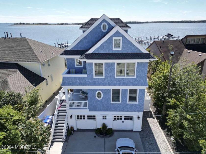 Welcome to Silver Bay-this fabulous custom home has amazing - Beach Home for sale in Toms River, New Jersey on Beachhouse.com