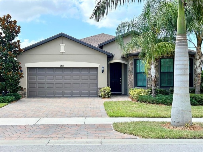 Turnkey 3BR/2BA CBS home in Magnolia Court with 1,691 sq. ft - Beach Home for sale in Vero Beach, Florida on Beachhouse.com