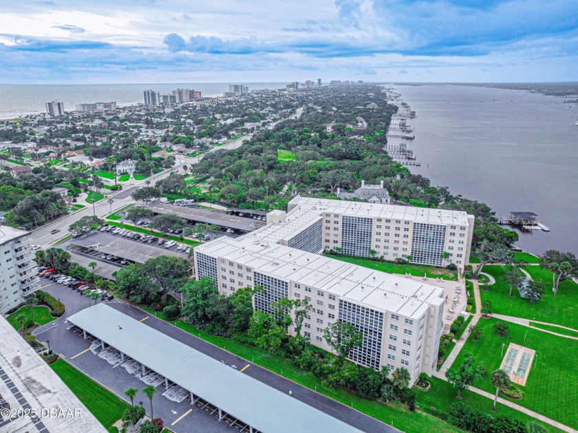 Welcome to your Dream Riverfront Living! This beautifully - Beach Condo for sale in Daytona Beach, Florida on Beachhouse.com