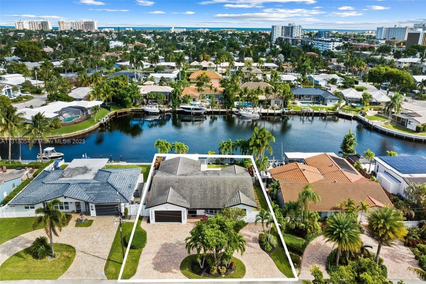 BOATER'S PARADISE, EAST OF FEDERAL in THE LANDINGS. Amazing 4 - Beach Home for sale in Fort  Lauderdale, Florida on Beachhouse.com