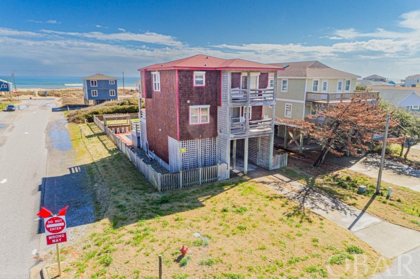 You cannot beat this oceanside corner lot with panoramic ocean - Beach Home for sale in Kitty Hawk, North Carolina on Beachhouse.com