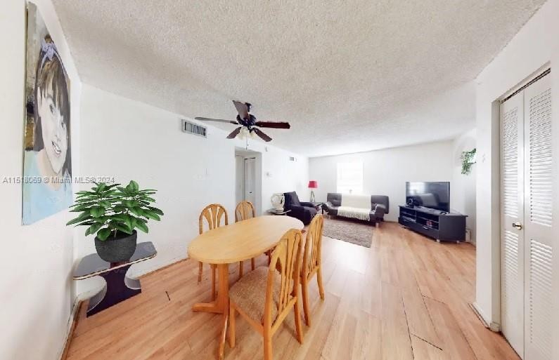 Large Corner condo (1,126.24 sqft) that has been converted into - Beach Condo for sale in Miami Beach, Florida on Beachhouse.com