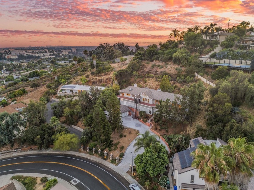 Discover the epitome of luxury living in this wonderful - Beach Home for sale in San Diego, California on Beachhouse.com