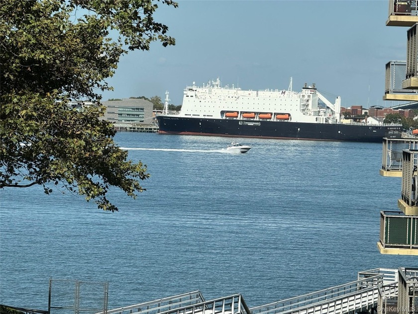 Experience the Spirit of a Manhattan Loft Reimagined on the - Beach Home for sale in Beechhurst, New York on Beachhouse.com