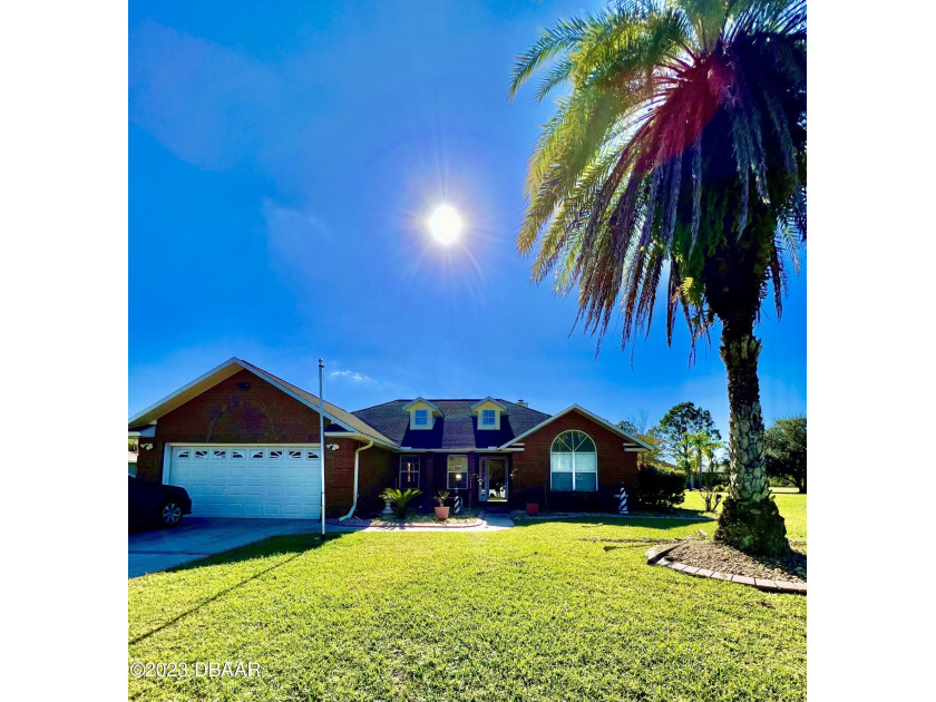 COME LIVE YOUR DREAM LIFE IN THIS GOLF COMMUNITY WITH NO - Beach Home for sale in Elkton, Florida on Beachhouse.com