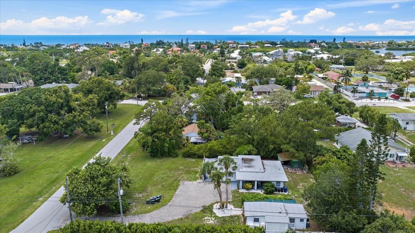 Welcome to your dream beachside escape at 810 Channel Acres Rd - Beach Townhome/Townhouse for sale in Nokomis, Florida on Beachhouse.com