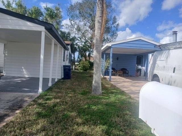 This double wide tenant occupied on large cul-de-sac lot in this - Beach Home for sale in Ellenton, Florida on Beachhouse.com