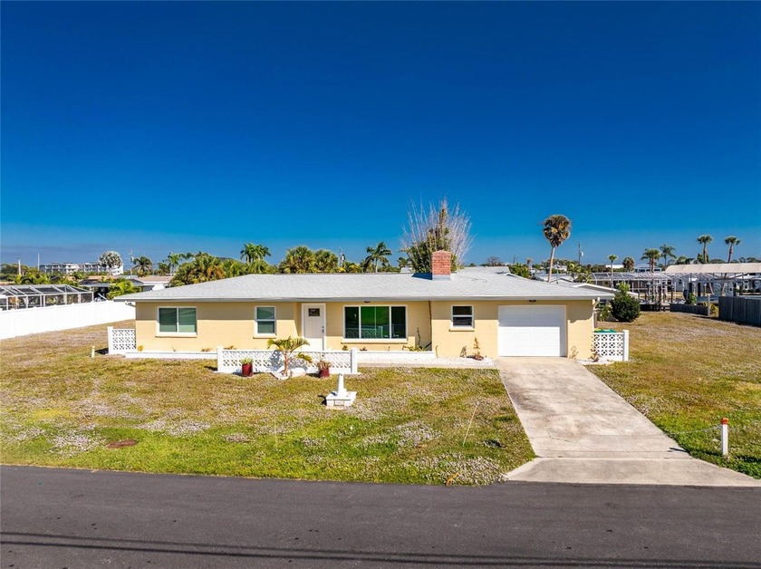 Location, location, location!  Delightful 3 Bedroom, 2 Bathroom - Beach Home for sale in Englewood, Florida on Beachhouse.com