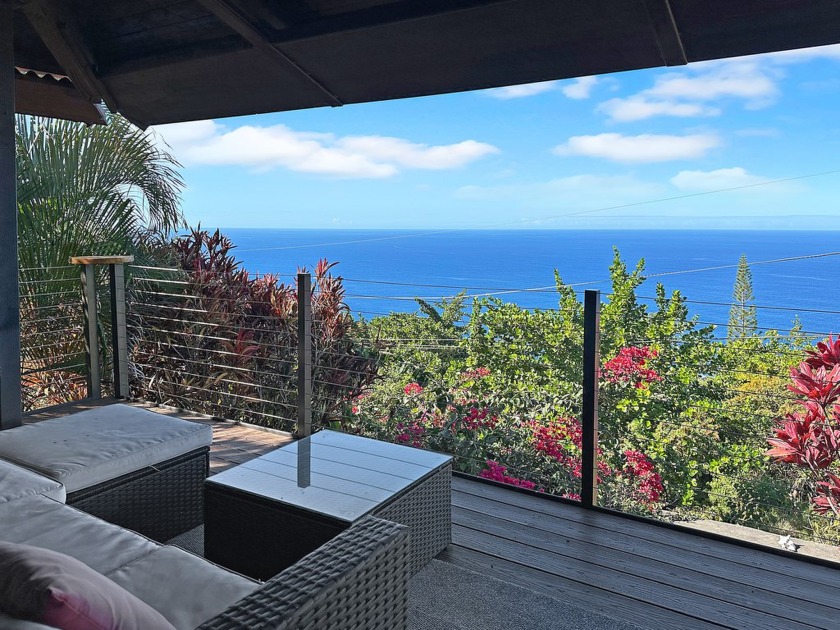 Situated on a quiet street in Upper Kona Paradise, this 3-bed - Beach Home for sale in Captain Cook, Hawaii on Beachhouse.com