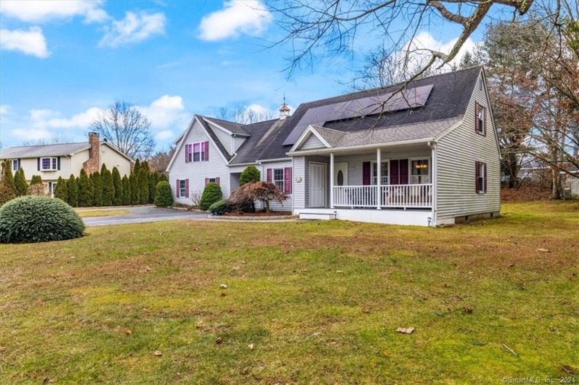 Welcome to a stunning property nestled in the heart of Old - Beach Home for sale in Old Saybrook, Connecticut on Beachhouse.com