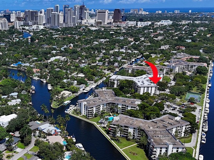 DESIGNER READY - GREAT OPPORTUNITY - SELLER TO CREDIT BUYER FOR - Beach Condo for sale in Fort Lauderdale, Florida on Beachhouse.com