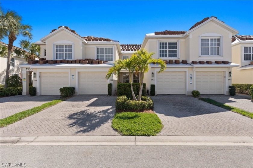 SELLER WANTS IT SOLD!!! This spacious LAKEFRONT, GROUND-LEVEL - Beach Condo for sale in Fort Myers, Florida on Beachhouse.com