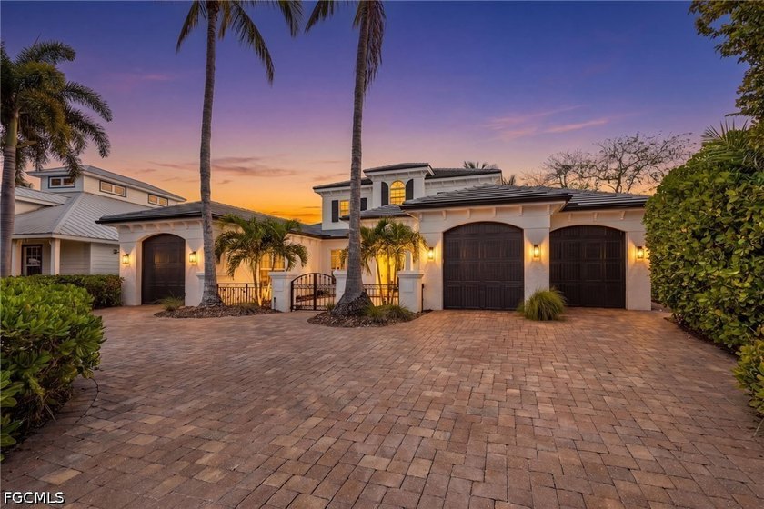 Welcome to luxury waterfront living in the highly desirable - Beach Home for sale in Fort Myers, Florida on Beachhouse.com