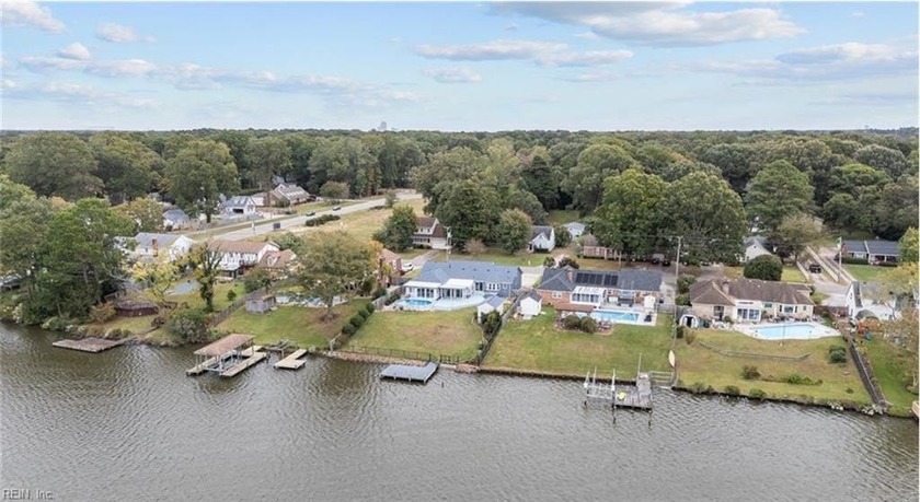 Check out this beautiful waterfront home on the Elizabeth River - Beach Home for sale in Virginia Beach, Virginia on Beachhouse.com