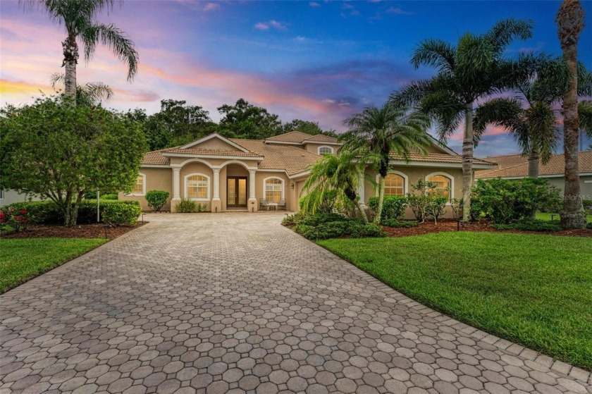 Beautiful large estate home in the resort community of - Beach Home for sale in Bradenton, Florida on Beachhouse.com