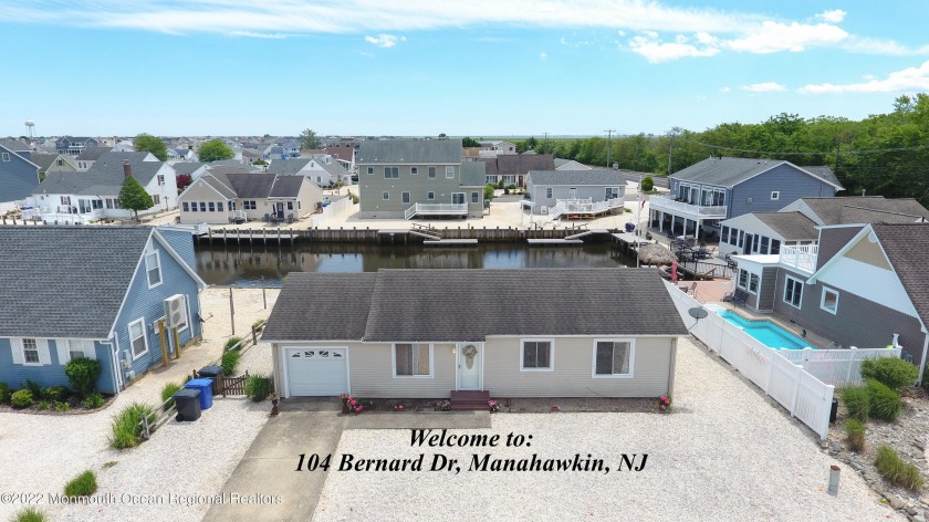 This is a perfect opportunity to make magic happen. Take a blank - Beach Home for sale in Stafford, New Jersey on Beachhouse.com