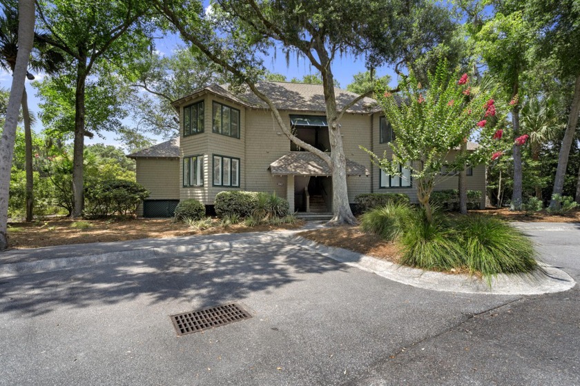 Location, location, location!  This charming two bedroom, two - Beach Home for sale in Kiawah Island, South Carolina on Beachhouse.com